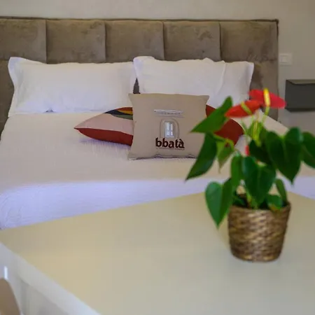 アパート Bbata *